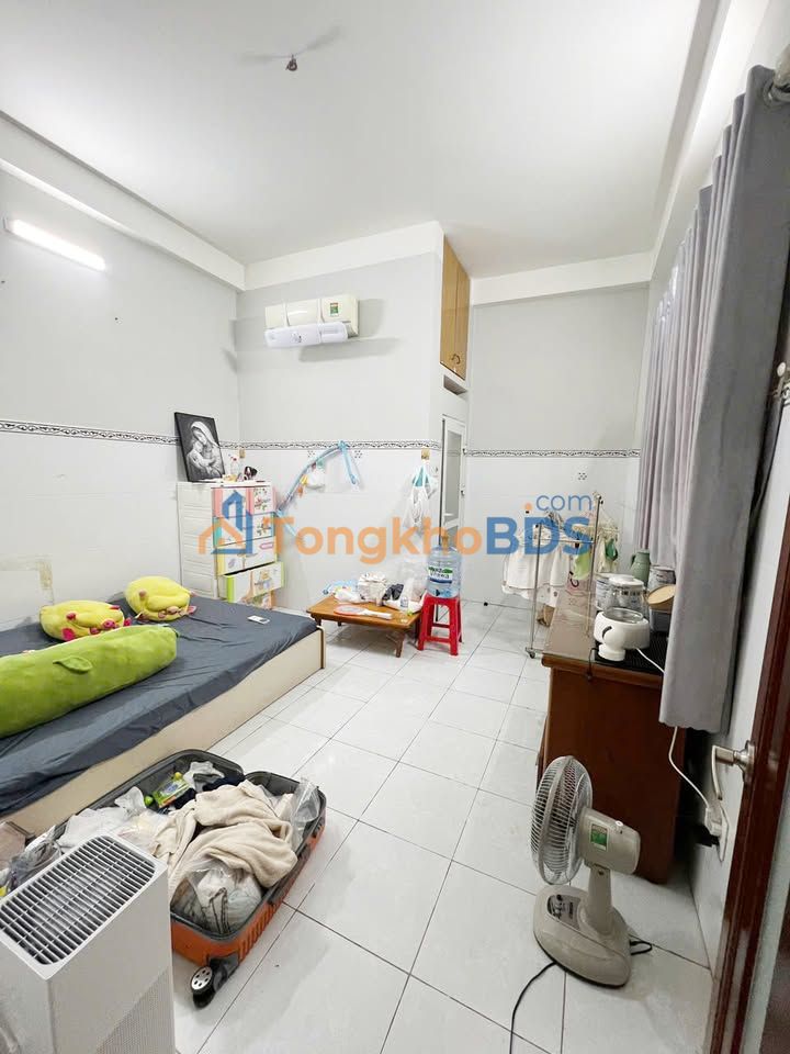 Nhà riêng Tân Phú 66m² giá 6 tỷ - Chính chủ bán