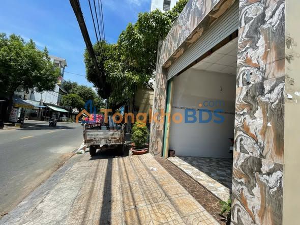 Nhà Mặt Tiền Tân Kỳ Tân Quý, Tân Phú - Kinh Doanh Đỉnh Cao, 110m², 15 Tỷ