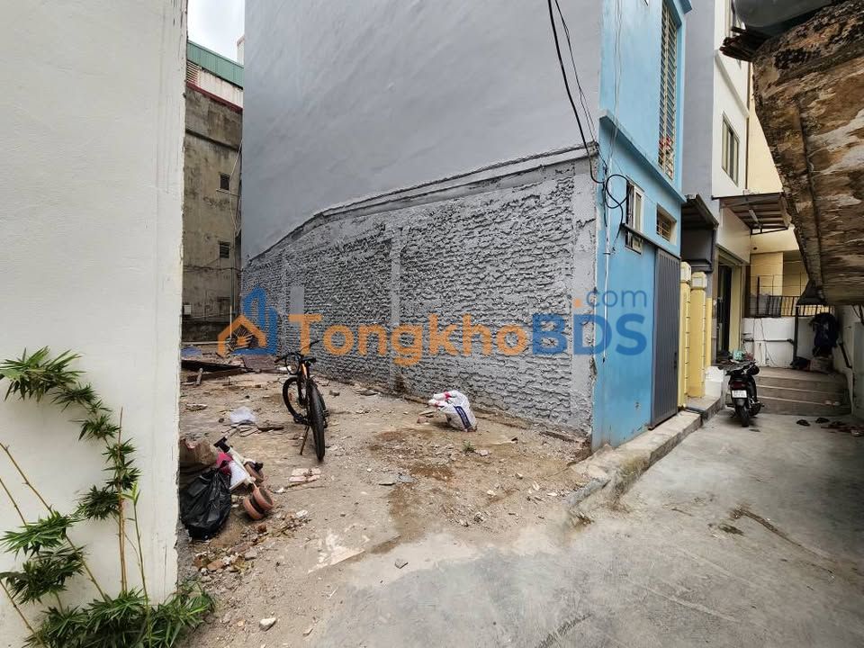 Bán Đất Xuân Đỉnh 80m² - Sổ Đỏ, Ô Tô Đỗ Cửa, Hướng Hồ Tây