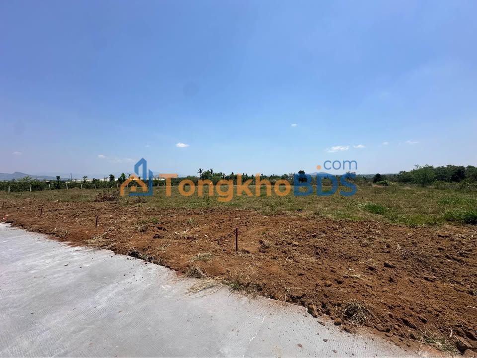 Đất Nền Đức Trọng 335m² Sẵn Sổ Đỏ - 415 Triệu