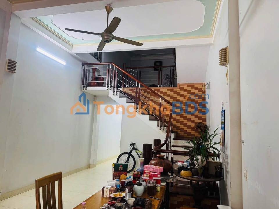 Nhà 2 Tầng Lệch Đường Triệu Quang Phục, Lào Cai - 3.19 Tỷ