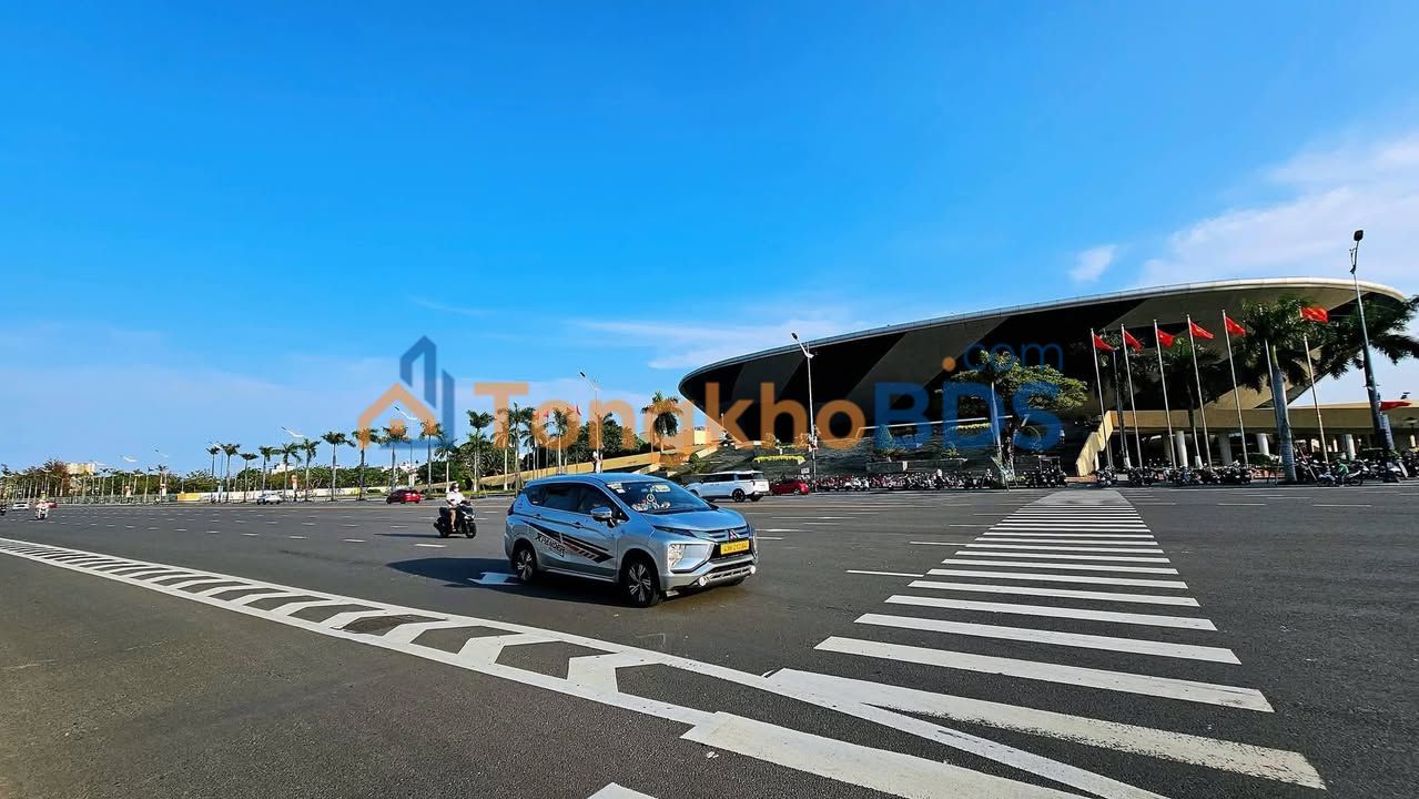 Cho thuê Tòa Căn Hộ Khu FPT Đà Nẵng - 105m² x 5 Tầng Kinh Doanh/Cho Thuê