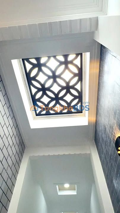 Nhà Tân Cổ Điển 150m² - Hẻm 71 Trần Phú, Hòa Thành, Tây Ninh - Giá 2.05 Tỷ