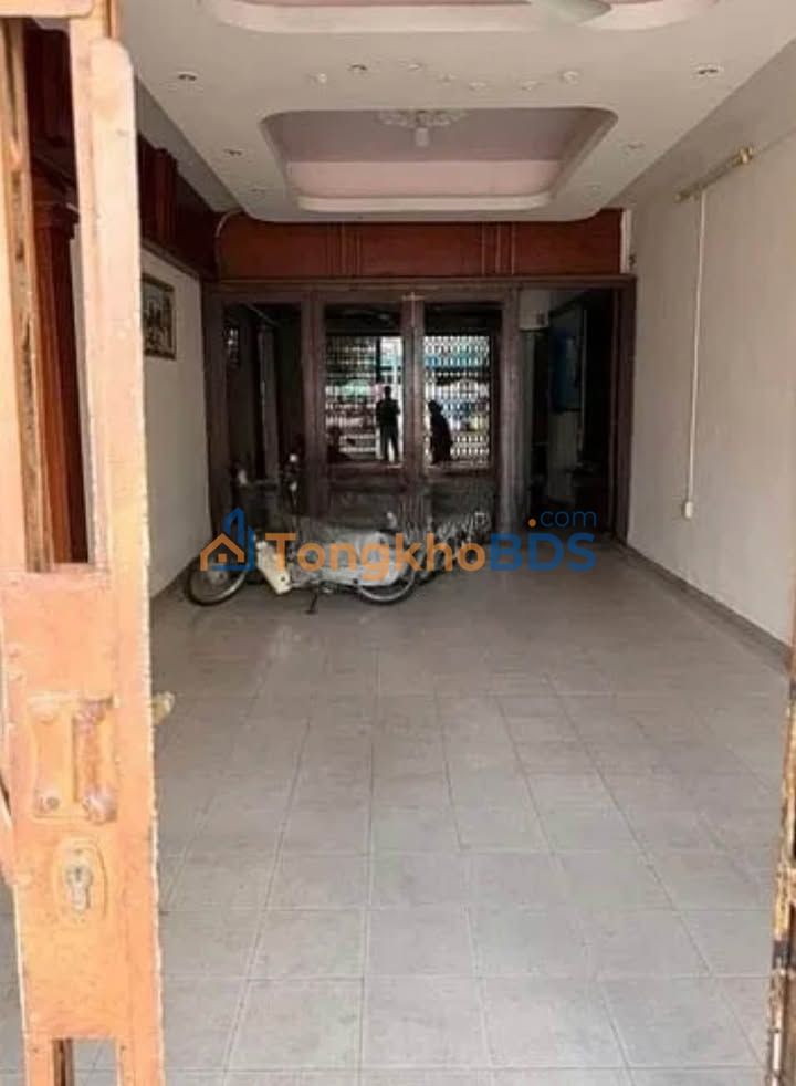 Mặt bằng kinh doanh ngay Chợ Tân Bình, 32m² - Lối đi riêng, dễ KD