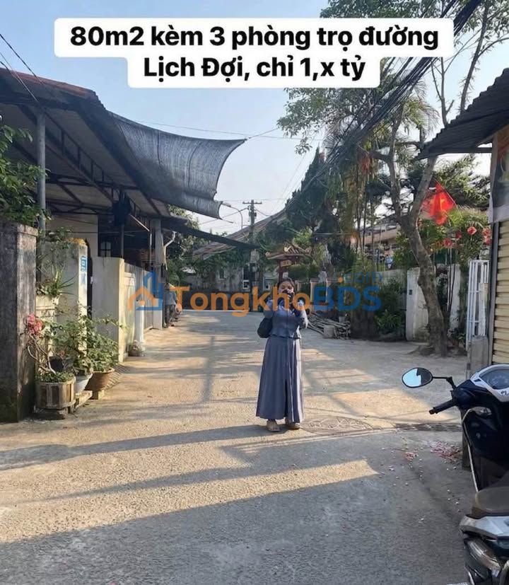 Nhà 80m² 3PN Đường Lịch Đợi, Huế - Giá 1.x Tỷ, Ô tô tránh nhau