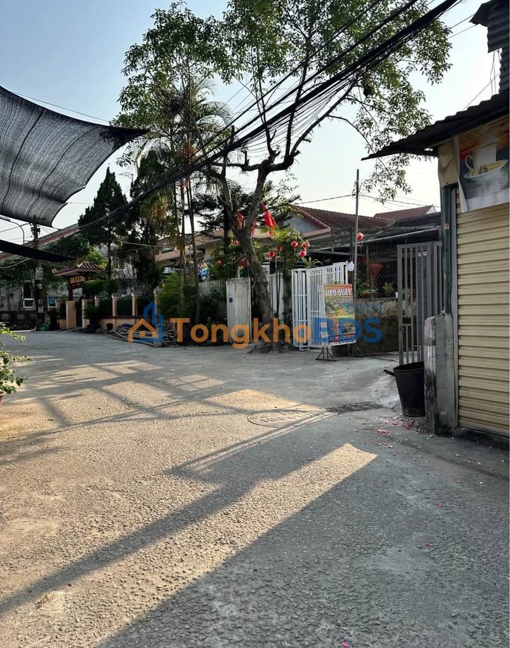 Bán nhà cấp 4 80m² sau lưng Ga Huế, giá 1.6 tỷ - Vị trí đắc địa!