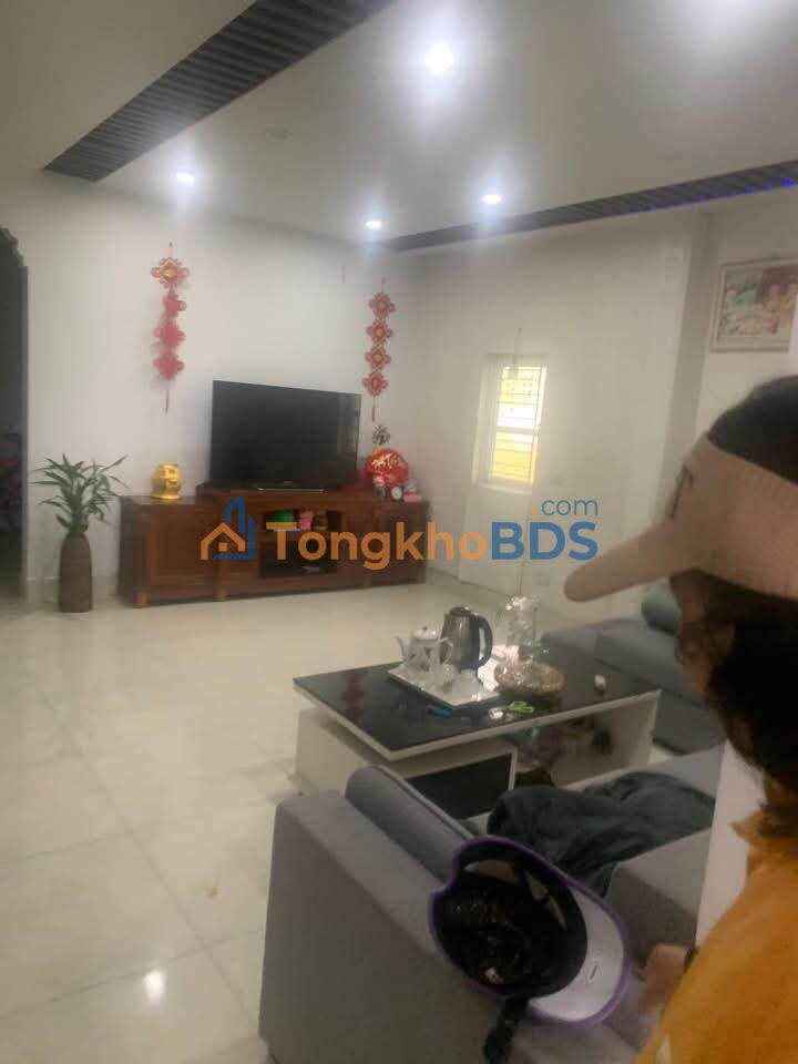 Nhà cấp 4 57m² Vọng Hải, Hải An - 1.4 tỷ, 2PN sẵn ở ngay