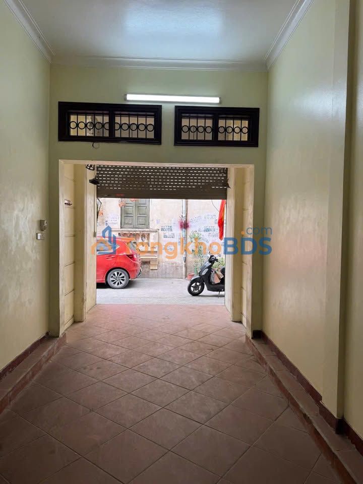 Nhà Phố Đội Nhân Ba Đình 4 Tầng, Gara Ô Tô - Giá 18 Triệu/Tháng