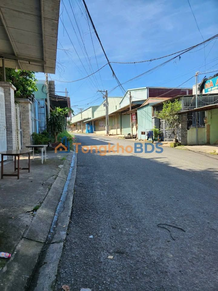 Nhà trọ cũ 102m² Phường Tân Biên, Biên Hòa - Giá 2.x tỷ