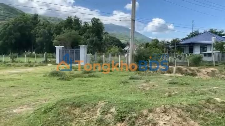 Đất Vườn 8000m² Ven Vịnh Cam Ranh - Giá Đầu Tư 700k/m²