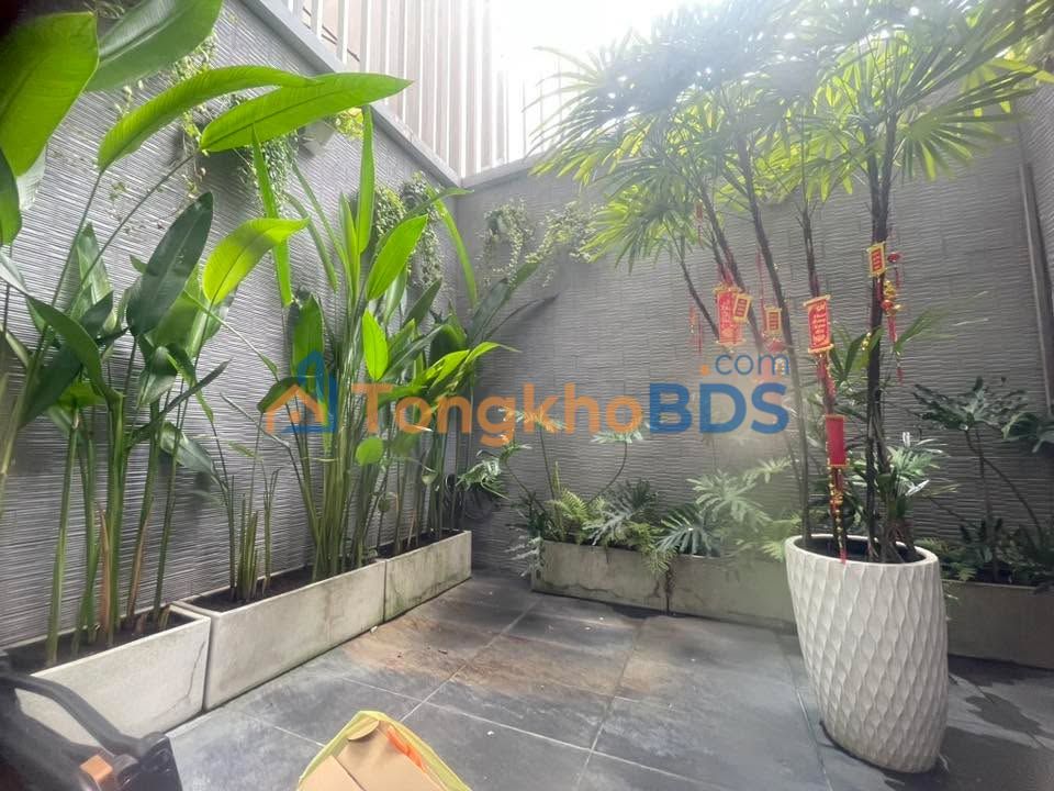 Nhà riêng Quận 3 70m² 14 tỷ - Ô tô vào tận nhà