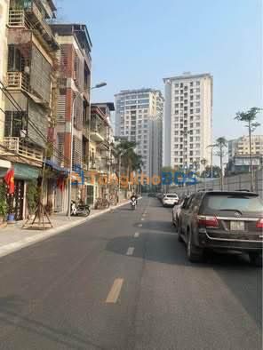 Nhà 55m² Lạc Trung, Hai Bà Trưng - Ngõ ba gác thông, 50m ra phố lớn