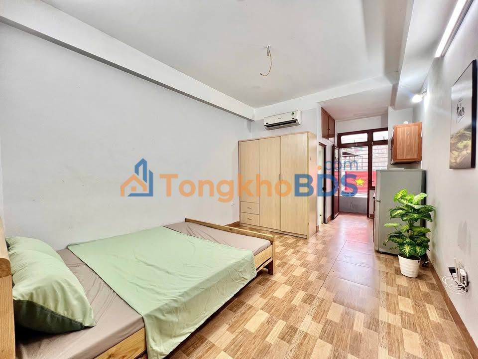 Cho thuê Studio ban công rộng 30m² - Ngõ 169 Hoàng Mai, Hà Nội
