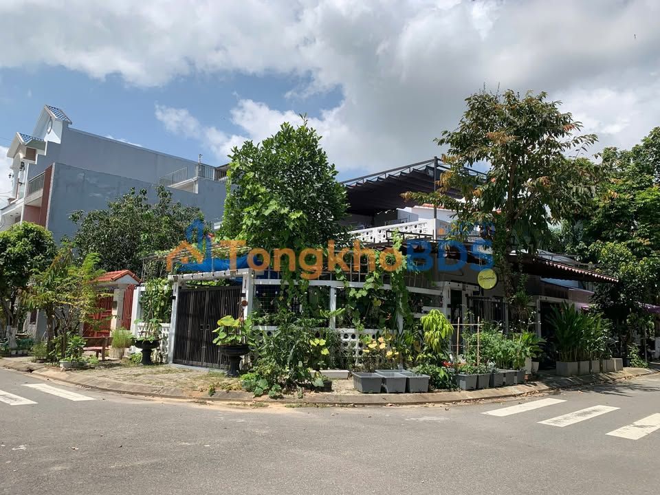 Nhà Lô Góc Kinh Doanh Đà Nẵng - 162m² MT 20m - 11.5 Tỷ