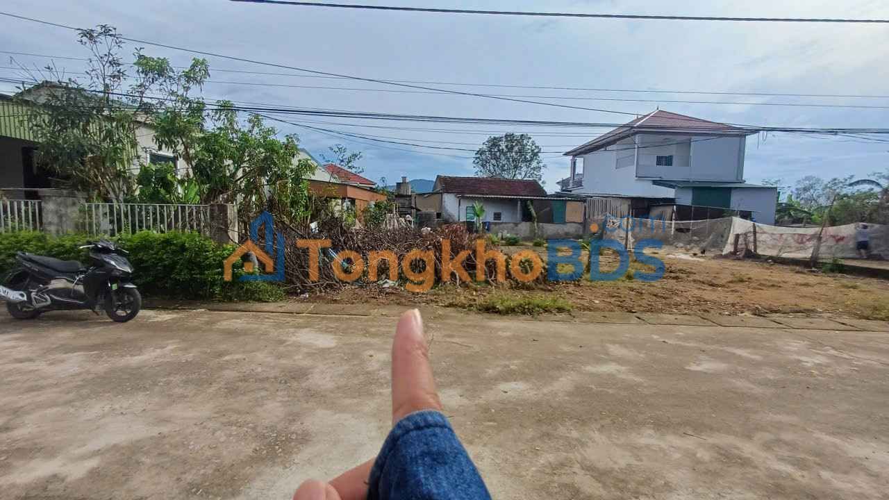 Bán Đất Thổ Cư 175.8m² Thôn Đông Vĩnh, Hà Tĩnh - Giá 1.x Tỷ