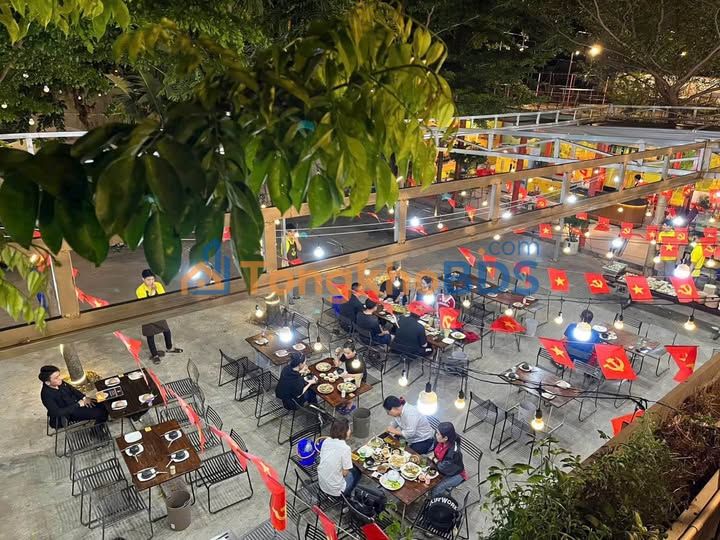 Cho thuê mặt bằng Hoàng Diệu 2, Thủ Đức - 304m² kinh doanh sầm uất