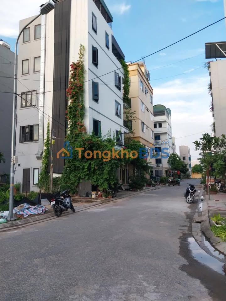 Bán đất phân lô Ngọc Thụy, Long Biên 50m² - Kinh doanh đắc lợi, sổ đỏ chính chủ