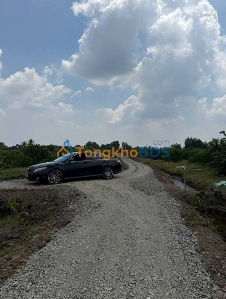 Đất Vườn Long An 500m² Giá Chỉ 340 Triệu - Sẵn Xây Nhà Vườn