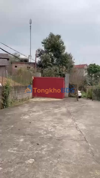 Bán trang trại 1300m² Phú Thọ - Sổ đỏ sẵn, ô tô tận nơi