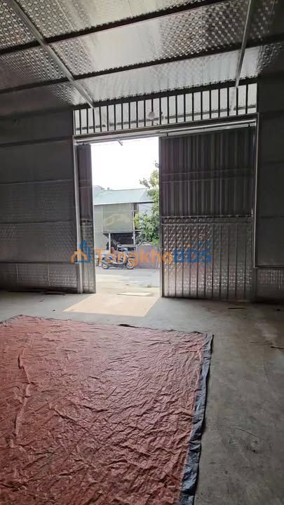 Cho thuê kho xưởng 150m² Lại Yên, Hoài Đức - Giá 8 triệu/tháng, xe công đỗ cửa