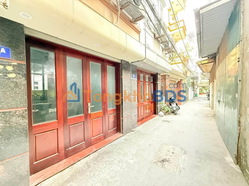 Nhà Mễ Trì 32.2m² 5 tầng - Sổ đỏ chính chủ, ô tô gần nhà