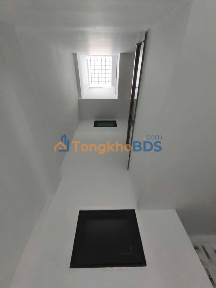 Cho thuê nhà 1 Trệt 3 Lầu, Trung tâm Phú Lợi, Thủ Dầu Một - Giá 25 Triệu/Tháng