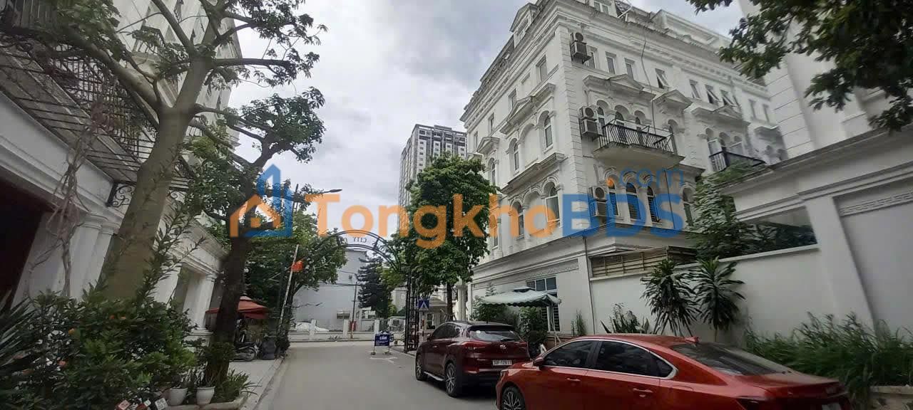 Cho thuê nhà Louis Đại Mỗ 159m² - 4 tầng, Ô tô tránh, Vỉa hè rộng
