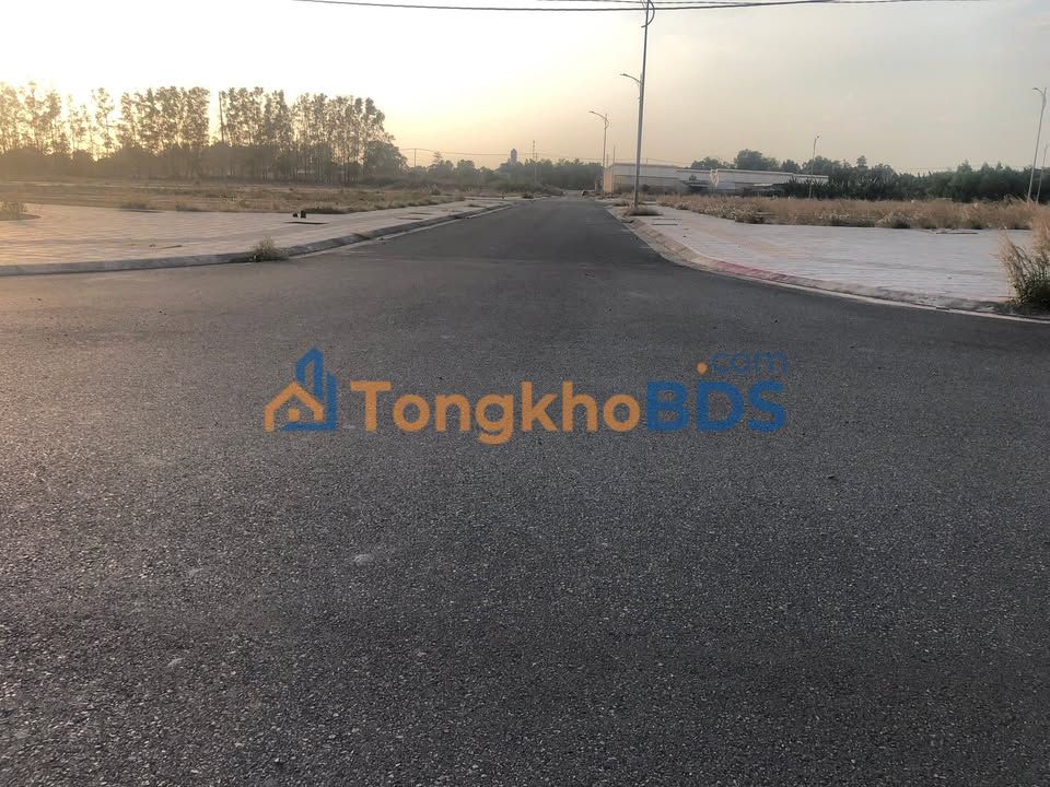 Đất Vàng 370m² P. Phú Mỹ, Thủ Đức - Sổ Hồng Riêng, Giá Đầu Tư 2.x Tỷ