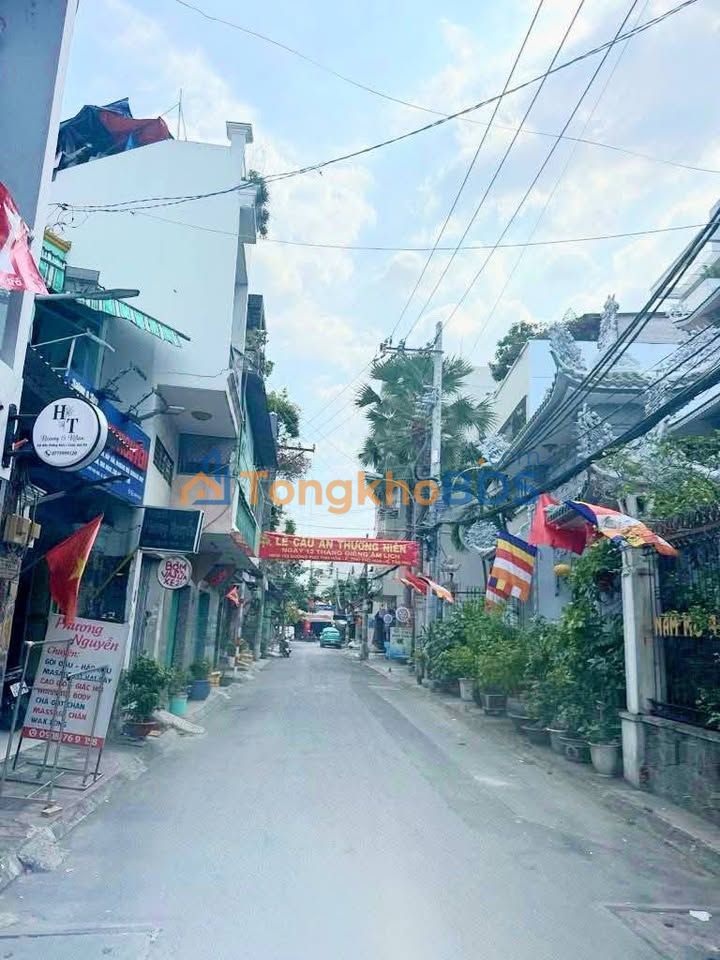 Nhà Đẹp 45m² Full Nội Thất - Hẻm 6m Thông, P. Phú Thọ Hòa, Tân Phú - 4 Tỷ