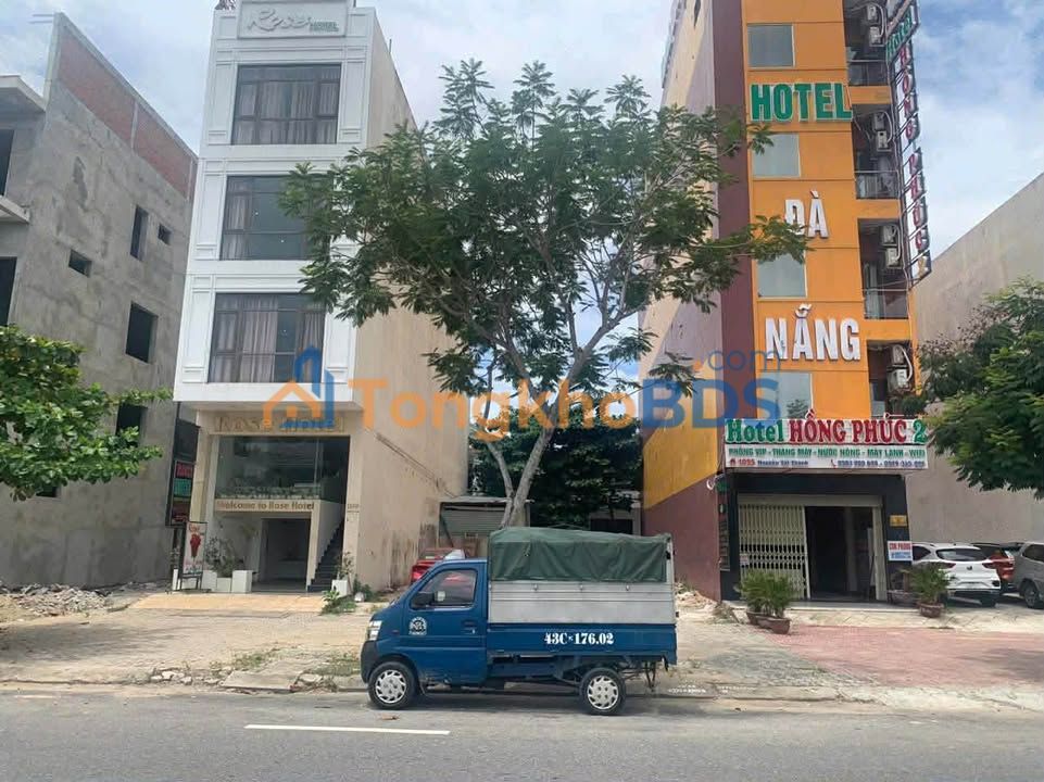Nhà Mặt Tiền Nguyễn Tất Thành, Đà Nẵng - 125m² - Giá 15.5 Tỷ