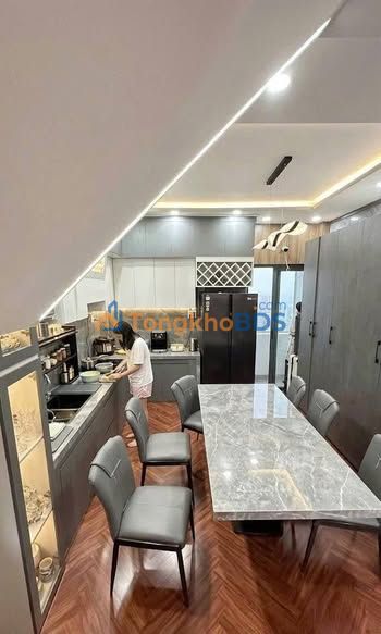 Nhà 3 Tầng Mới Đẹp, Huỳnh Tấn Phát, Quận 7 - 57.5m² Giá 7 Tỷ