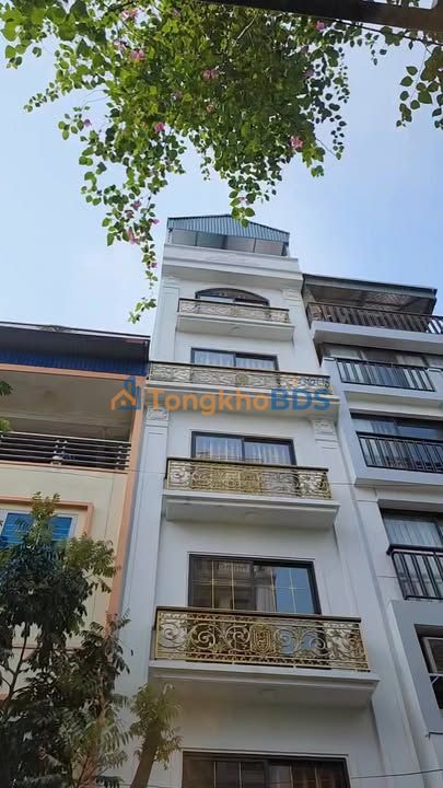 Nhà Phố Kinh Doanh KĐT Văn Khê 55m² 7 Tầng Thang Máy - Vỉa Hè Rộng, Sẵn Sàng Ở Ngay!