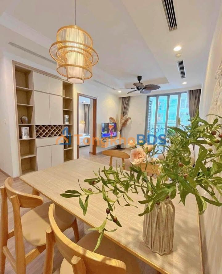 Chung cư Tập thể Nguyễn Thái Học 50m² - Sổ đỏ, Gần Phố Cổ