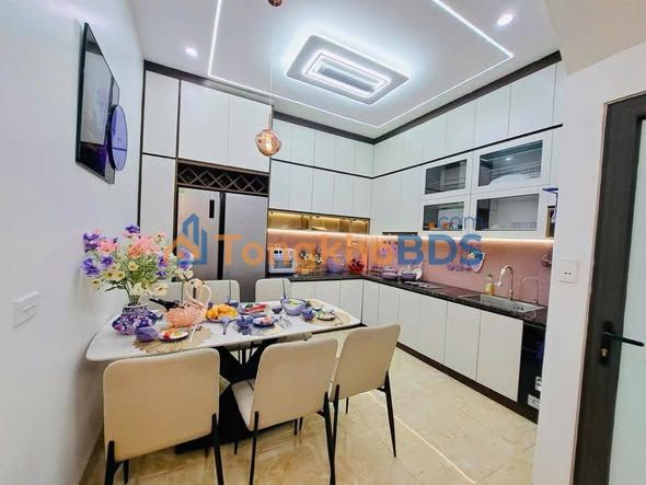 Nhà Phố Cầu Diễn 40m² Lô Góc Kinh Doanh - 6.x Tỷ