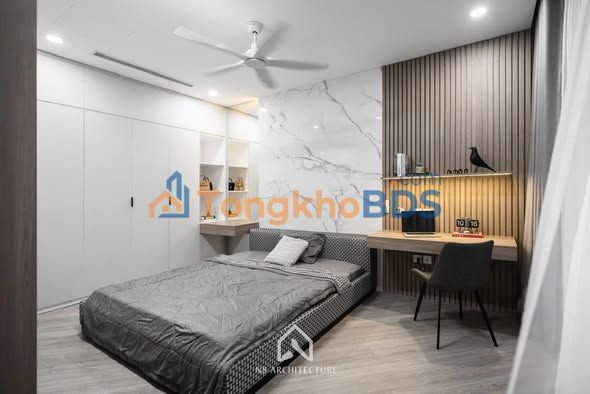 Cho thuê căn hộ Royal City Dĩ An 2PN - Giá 2x triệu, Tầng trung mát mẻ