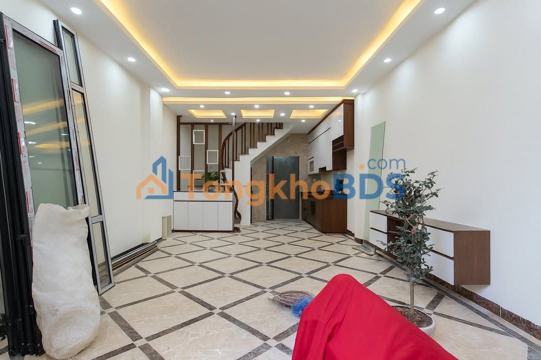 Nhà Phố Minh Khai 46m² 5 Tầng - Sổ Đỏ Chính Chủ, Giá 8.28 Tỷ