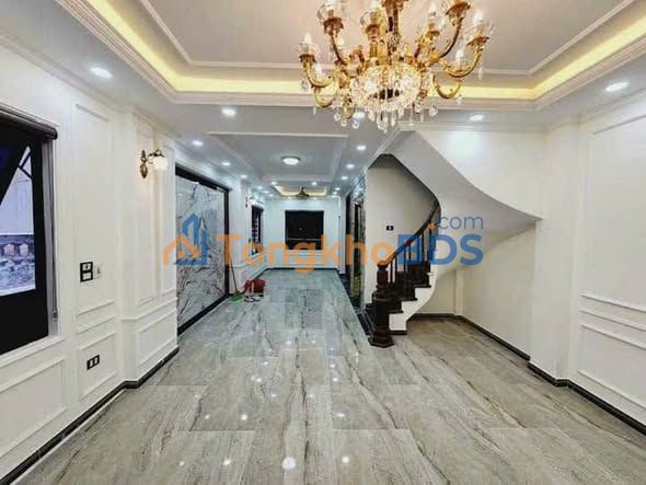 Bán nhà Lô Góc Hoàng Quốc Việt 56m², 7 Tầng Thang Máy, Kinh Doanh, 19 Tỷ