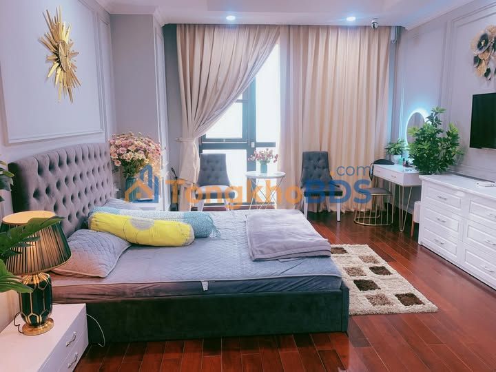 Căn hộ Royal City Hà Nội 110m² 19 triệu - Full nội thất cao cấp