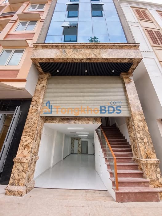 Nhà Mặt Tiền Hoàng Quốc Việt 80m², 8 Tầng - Kinh Doanh Đỉnh Cao