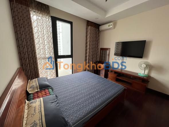 Chung cư Royal City 128m² - Căn hộ full nội thất, sẵn sàng đón chủ mới