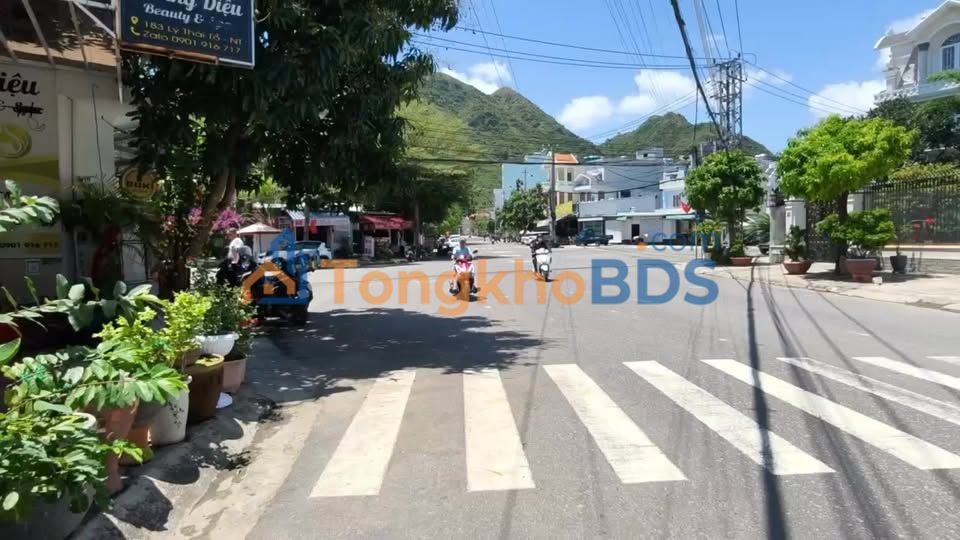 Đất Vĩnh Hòa Nha Trang 111m² - Sổ Đỏ Full Thổ Cư, Gần Biển, Ngay Công Viên