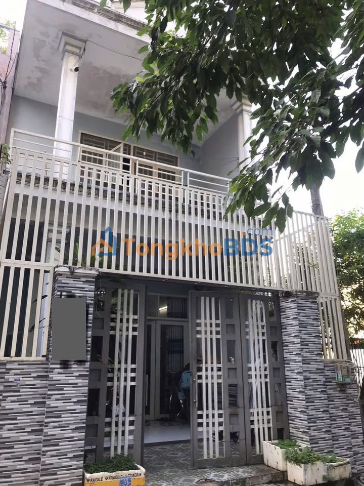 Bán Đất Tặng Nhà 2 Tầng 117m² Đường Dương Đình Hội, TP Thủ Đức - Giá 9.6 Tỷ