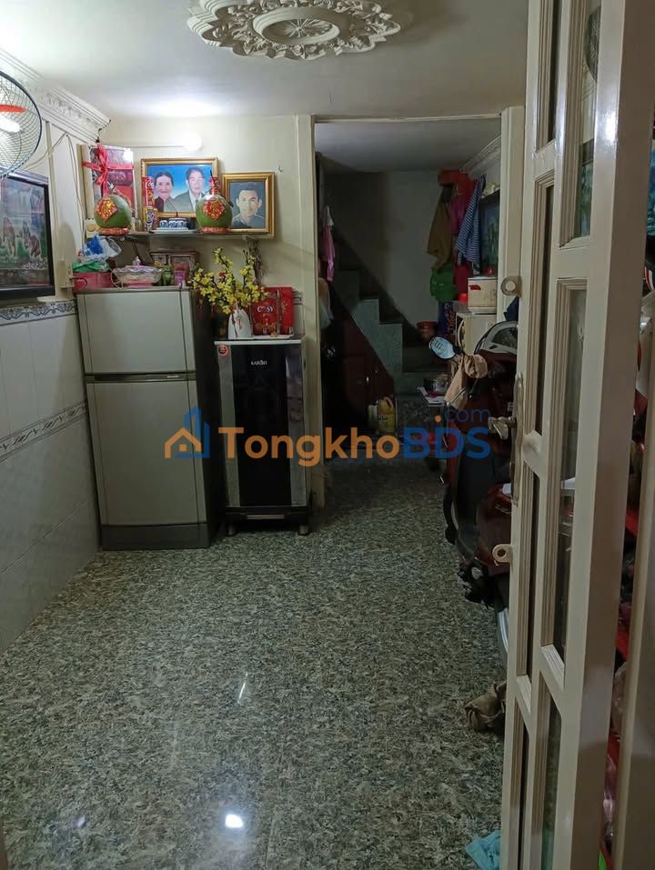 Nhà hẻm Mã Lò, Bình Tân - 15m² giá 2 tỷ, sẵn ở ngay