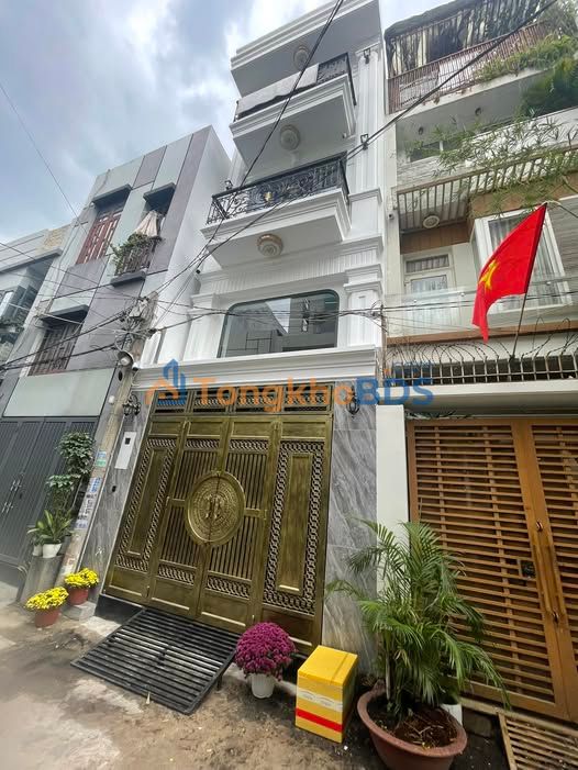 Nhà Phạm Văn Đồng Hiệp Bình Chánh 56m² 8 tỷ - Ô tô vào tận nhà