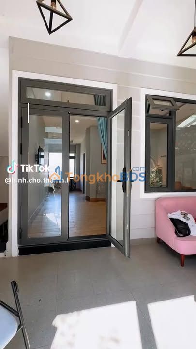 Cho thuê căn hộ tầng trệt Cao Thắng, Quận 3 - Giá ưu đãi 6.8 triệu/tháng