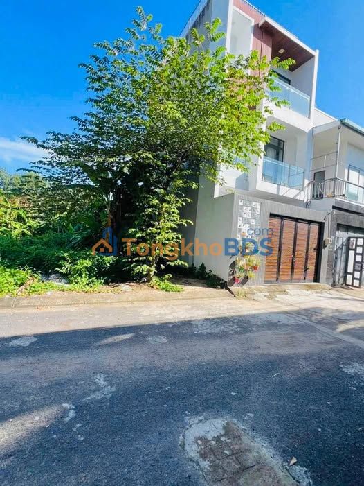 Đất Nền Long Trường Q9 - 53m² Sổ Hồng Vuông Vắn - 3.3 Tỷ