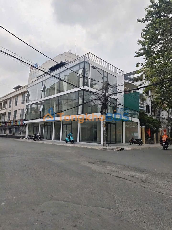 Nhà phố Nguyễn Gia Trí Bình Thạnh 168m2 - Mặt tiền kinh doanh