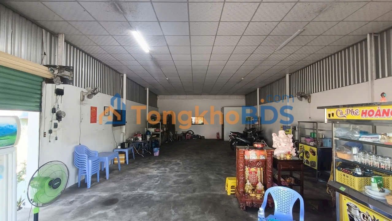 Mặt Bằng Kinh Doanh Mặt Tiền Đoàn Nguyễn Tuấn, Bình Chánh - 105m² Giá 10 Triệu