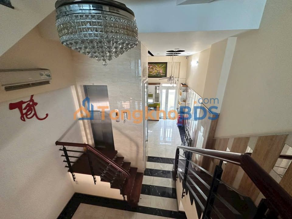 Cho thuê Nhà Phố Bình Lợi, Bình Thạnh - 60m², 4PN, Gara Ô tô, Full Nội thất