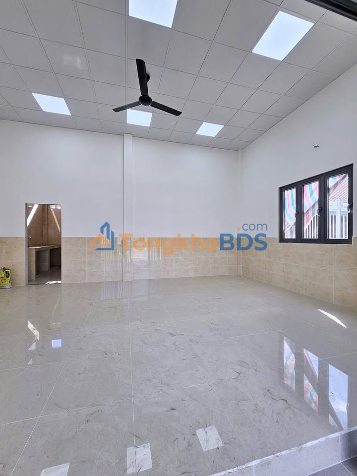 Mặt Bằng Kinh Doanh Quốc Lộ 13, Thuận An - 70m² Giá 12 Triệu/Tháng